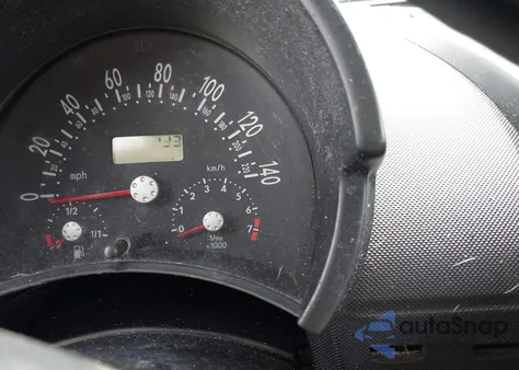 2001 Volkswagen New Beetle Gls из США, поврежденный, VIN 3VWCS21C51M418559